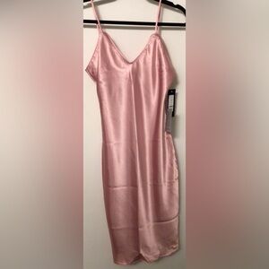 NWT Bebe v-neck spaghetti strap satin slip dress rose size small